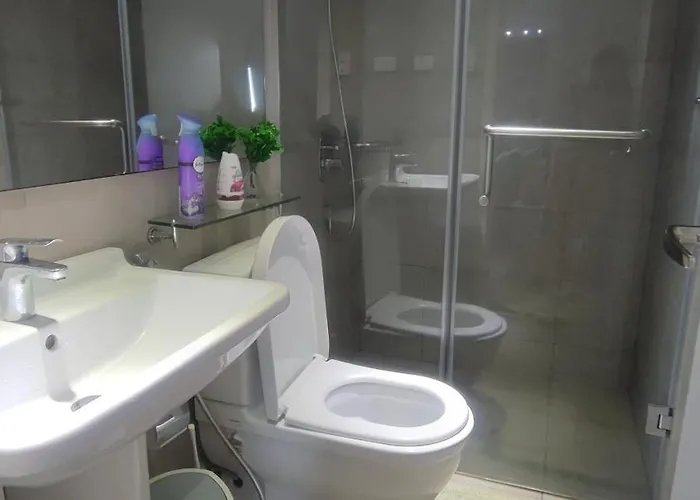 Aveline Sunrise 2bedroom * Manila