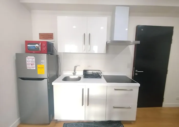 Aveline Sunrise 2bedroom Apartment Manila